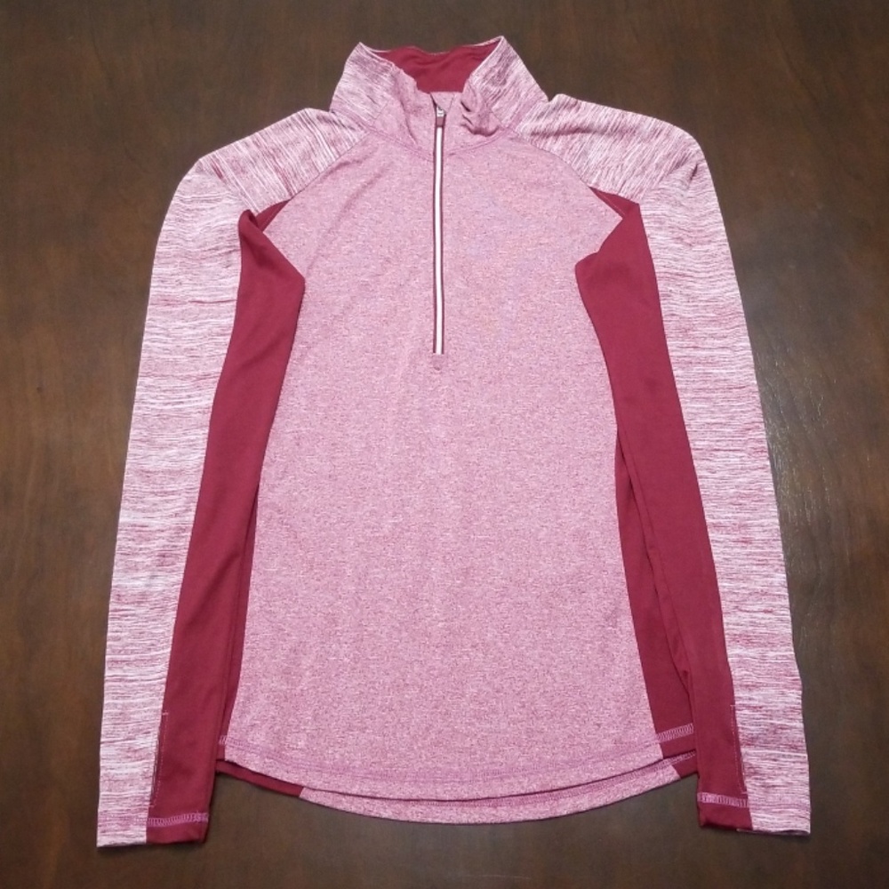 *Donating Soon* Danskin Athletic Pull-Over Top
